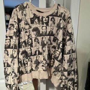 Taylor swift sweatshirt